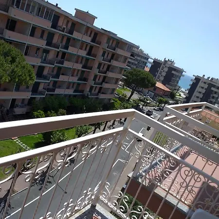 Via Dei Mille 1, E Vista Mare דירה Marina dʼAndora