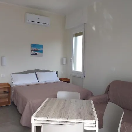 Via Dei Mille 1, E Vista Mare Daire Marina dʼAndora