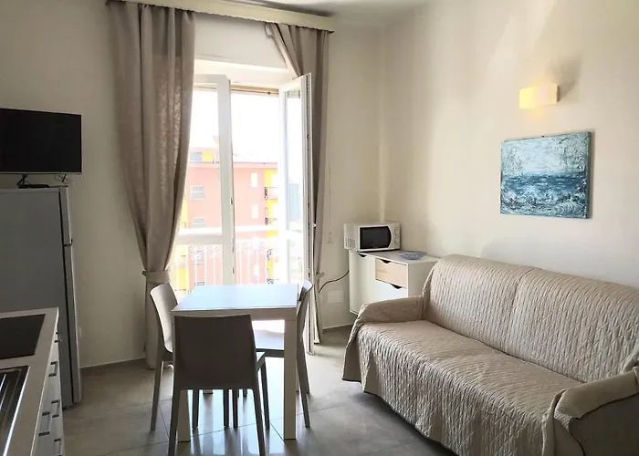 Via Dei Mille 1, E Vista Mare Appartement Marina dʼAndora