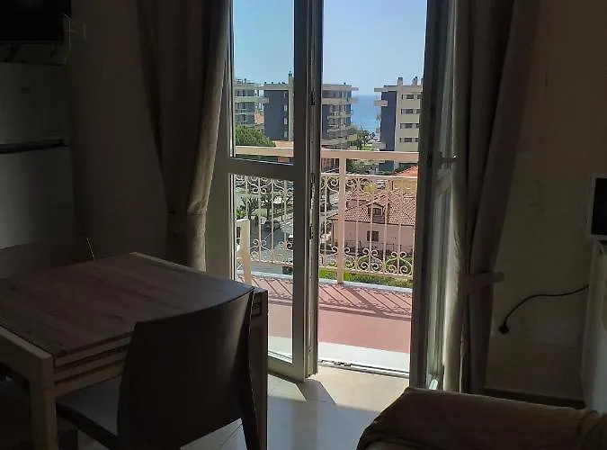 Daire Via Dei Mille 1, E Vista Mare Marina dʼAndora
